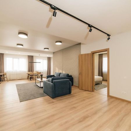 Solutel Apartments-34 Бишкек Екстериор снимка
