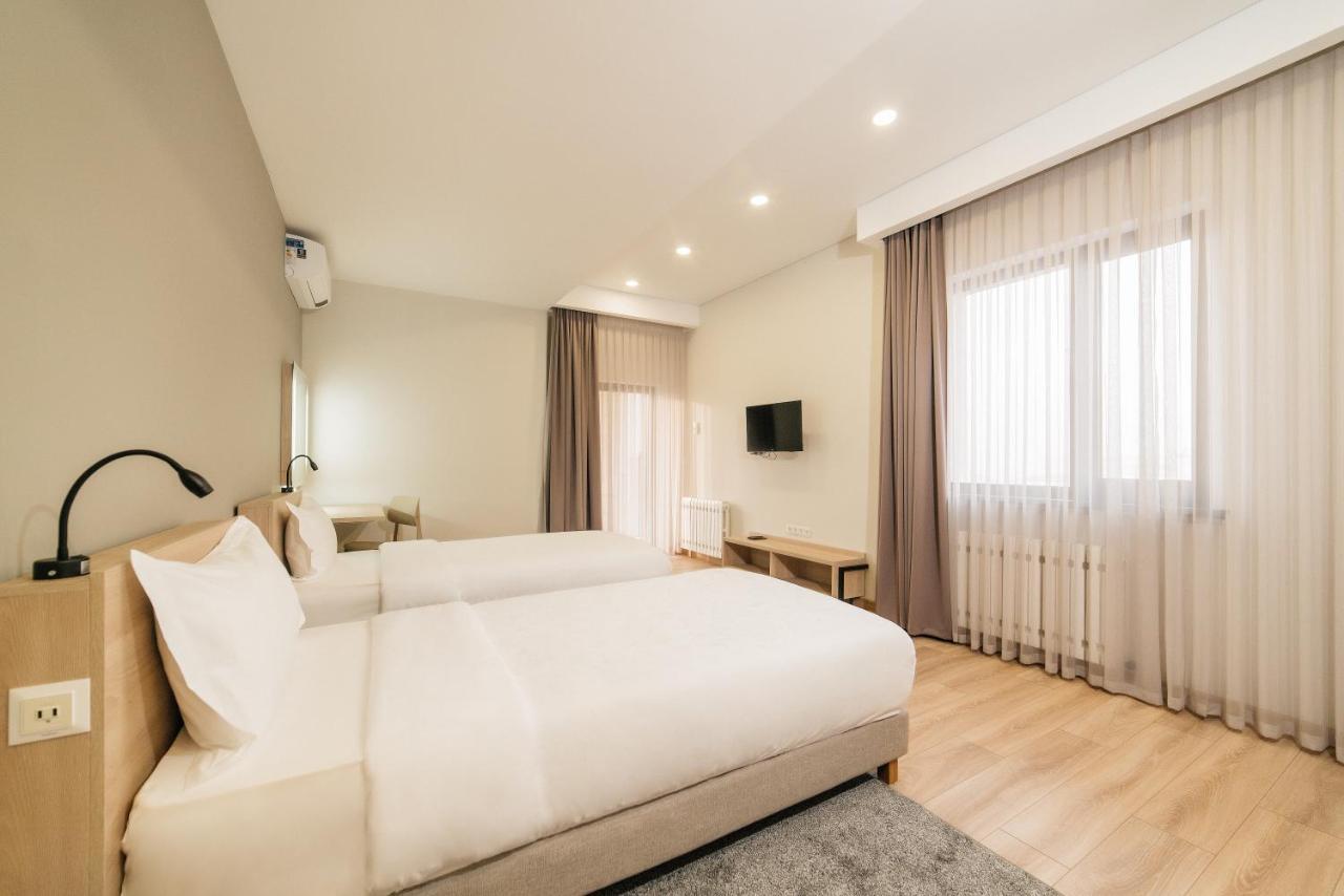 Solutel Apartments-34 Бишкек Екстериор снимка