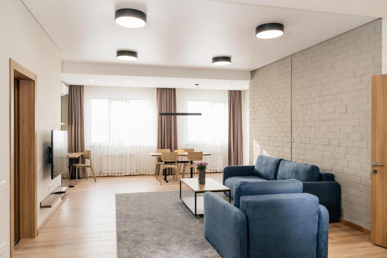 Solutel Apartments-34 Бишкек Екстериор снимка