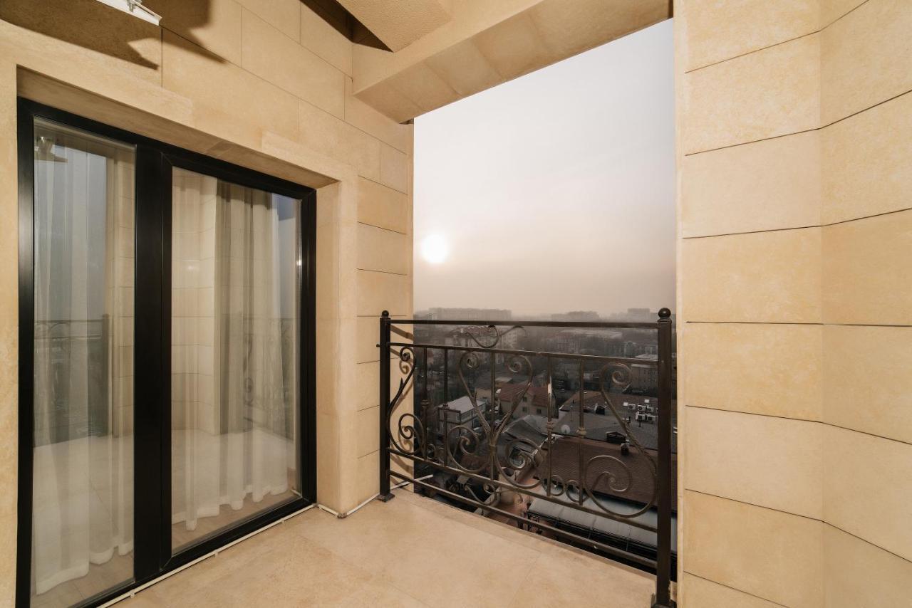 Solutel Apartments-34 Бишкек Екстериор снимка
