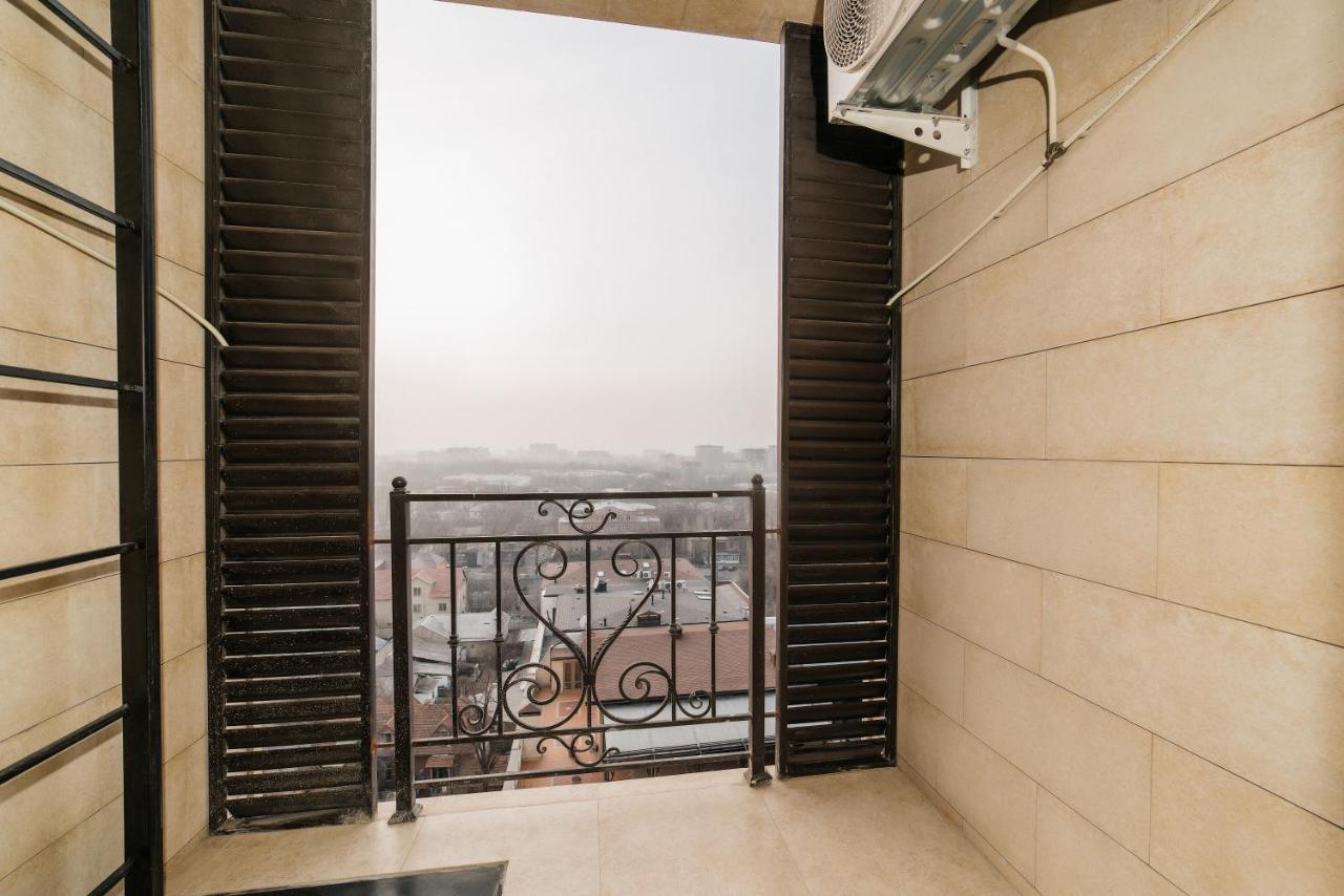Solutel Apartments-34 Бишкек Екстериор снимка