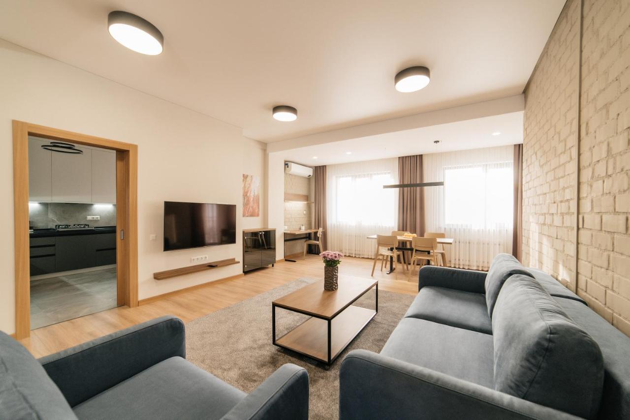 Solutel Apartments-34 Бишкек Екстериор снимка